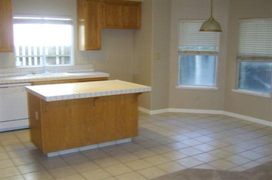 608 Evergreen Dr, Lodi, CA 95242 photo 6