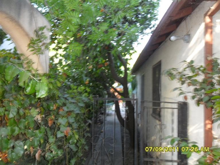 2009 Winning Ave, Modesto, CA 95350 photo 2