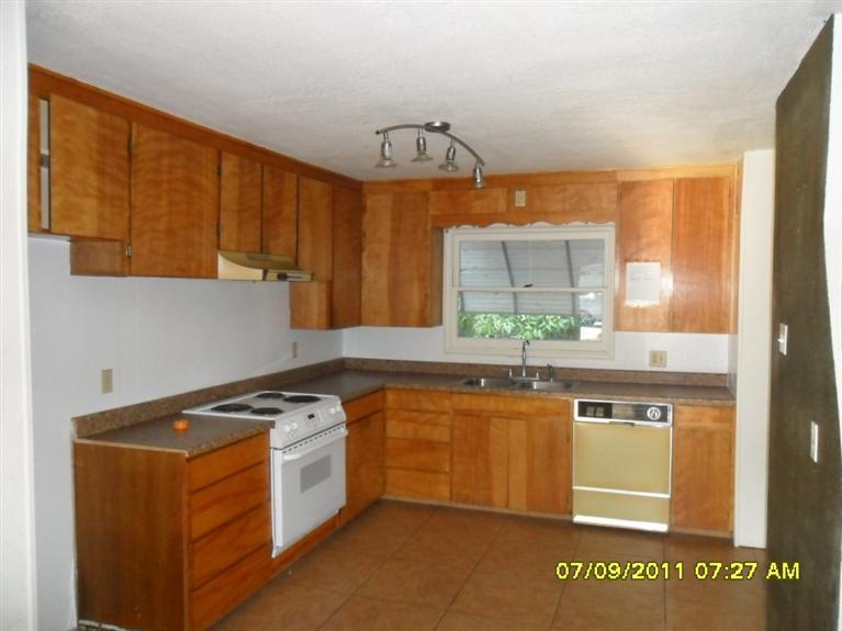 2009 Winning Ave, Modesto, CA 95350 photo 4