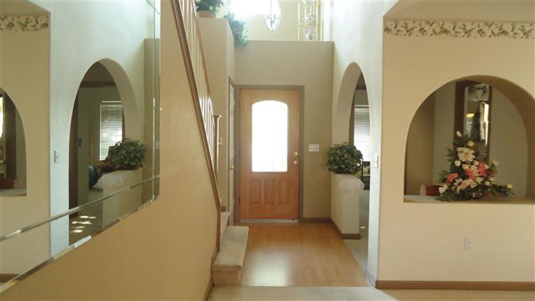 764 S Highland Ave, Ripon, CA 95366 photo 4