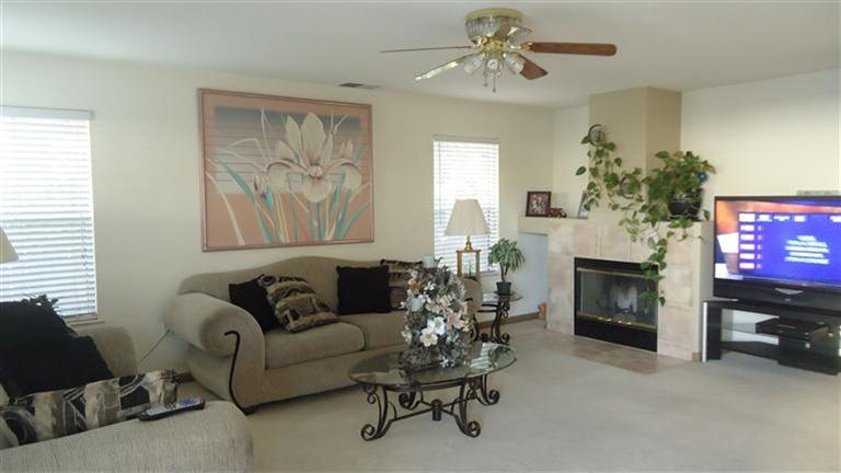 764 S Highland Ave, Ripon, CA 95366 photo 2