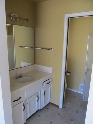 2620 E Orangeburg Ave, Modesto, CA 95355 photo 7