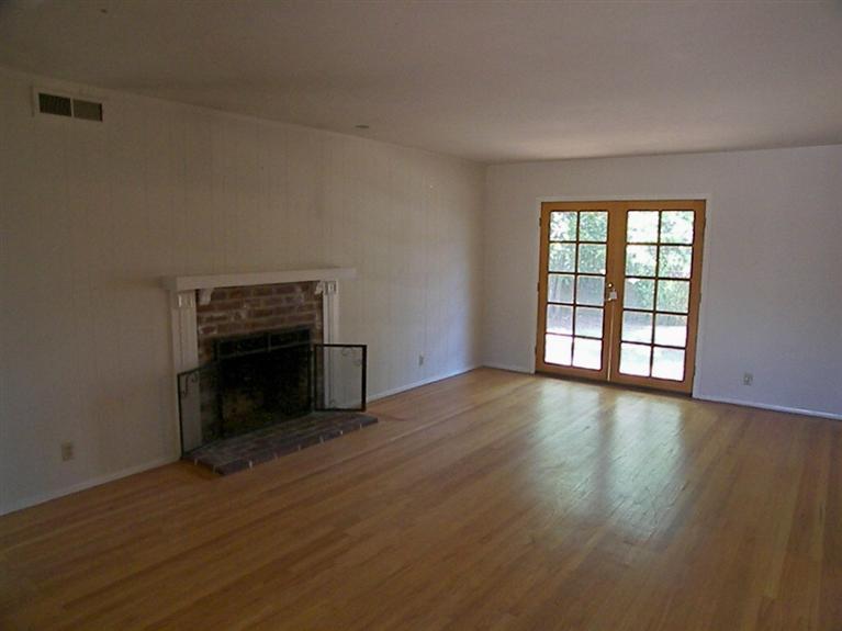 3955 Walnut Ave, Carmichael, CA 95608 photo 3