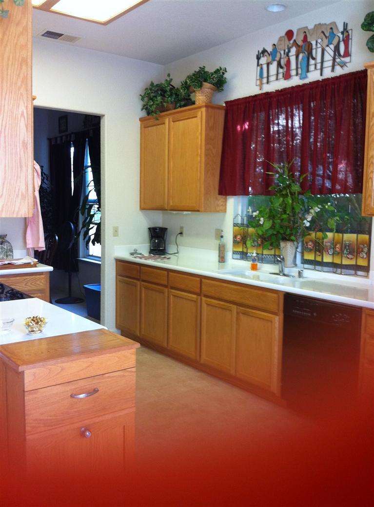 3904 Guildford Ln, Modesto, CA 95355 photo 4