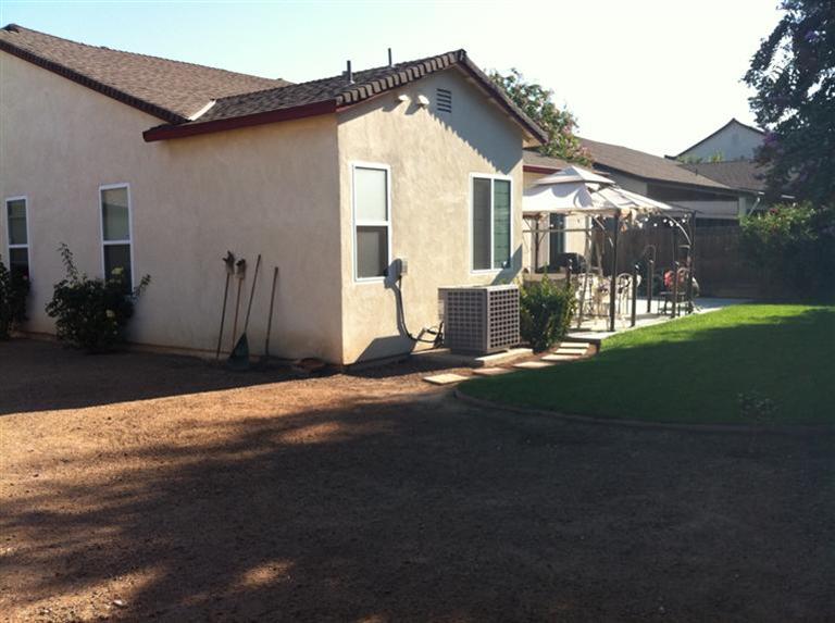 3904 Guildford Ln, Modesto, CA 95355 photo 8