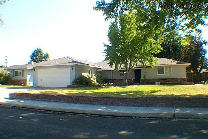 1518 Morene Way, Modesto, CA 95355 photo 1
