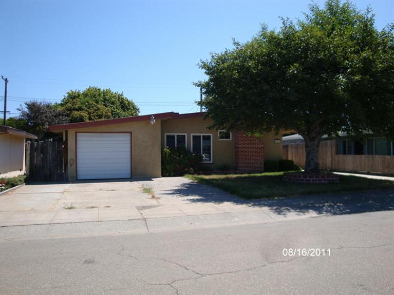 506 N Sunset Dr, Lodi, CA 95240 photo 1