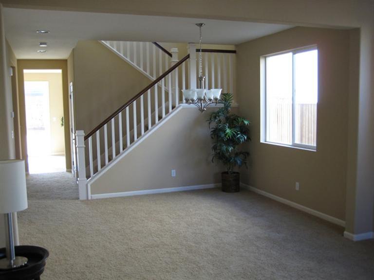 1076 Nello Way, Manteca, CA 95337 photo 6