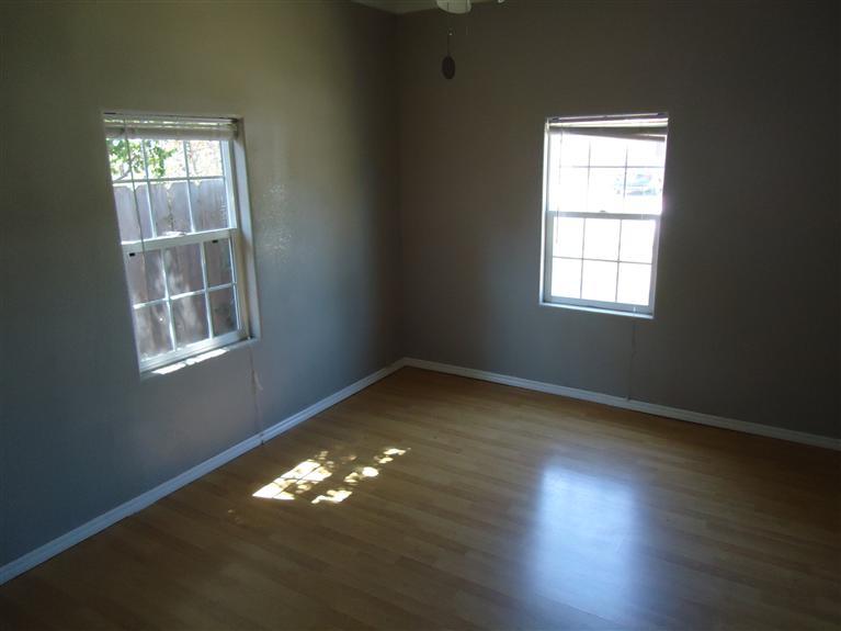 1514 Mitchell Ave, Escalon, CA 95320 photo 8