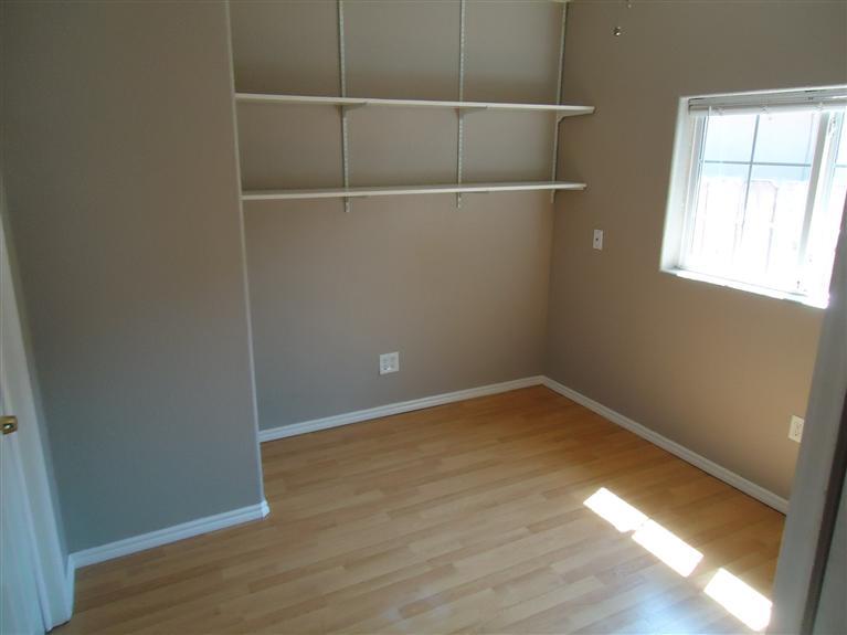 1514 Mitchell Ave, Escalon, CA 95320 photo 6