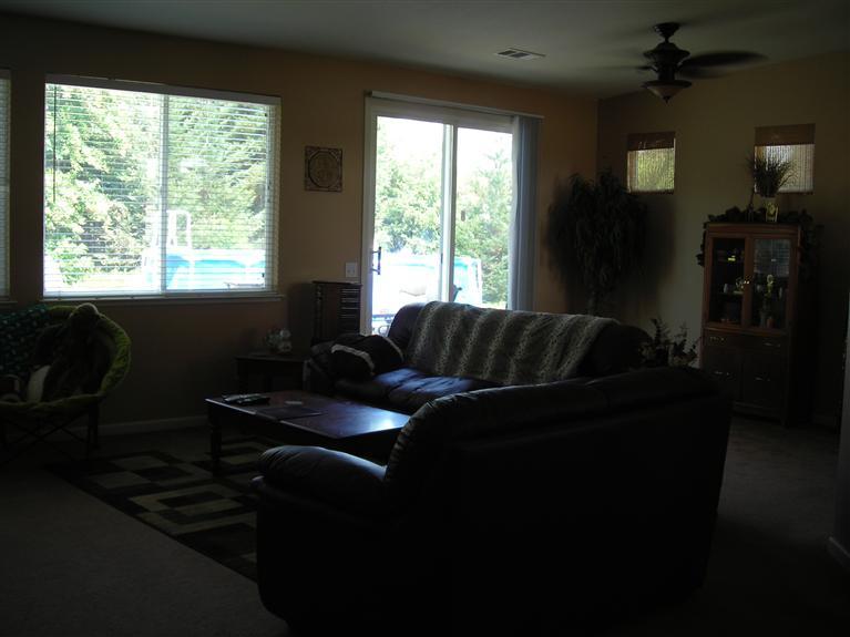 643 Perlegos Way, Lodi, CA 95240 photo 4