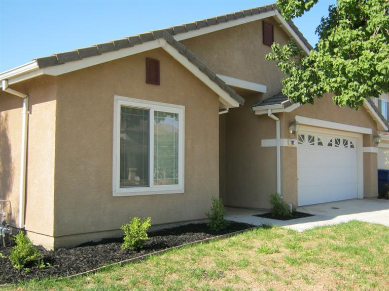 1102 Blue Heron Dr, Patterson, CA 95363 photo 1