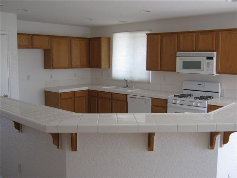 1102 Blue Heron Dr, Patterson, CA 95363 photo 2