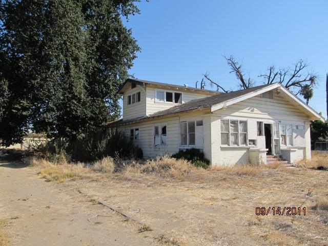 1609 Maze Blvd, Modesto, CA 95358 photo 3