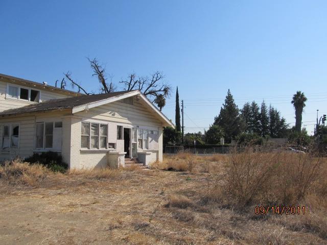 1609 Maze Blvd, Modesto, CA 95358 photo 4
