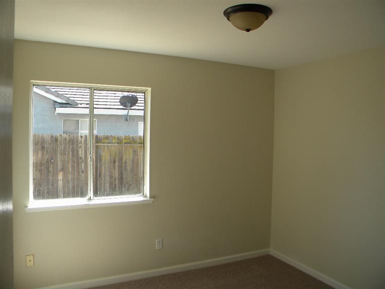 1062 Joan Ave, Ripon, CA 95366 photo 13