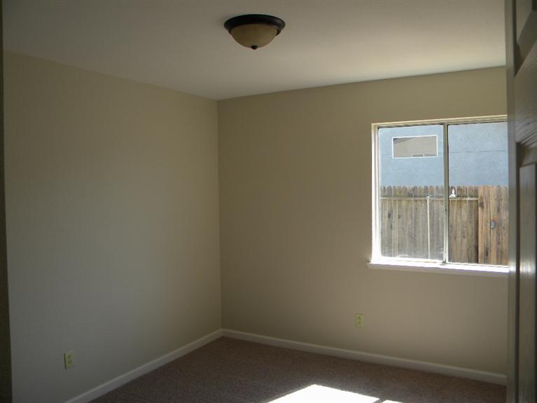 1062 Joan Ave, Ripon, CA 95366 photo 11