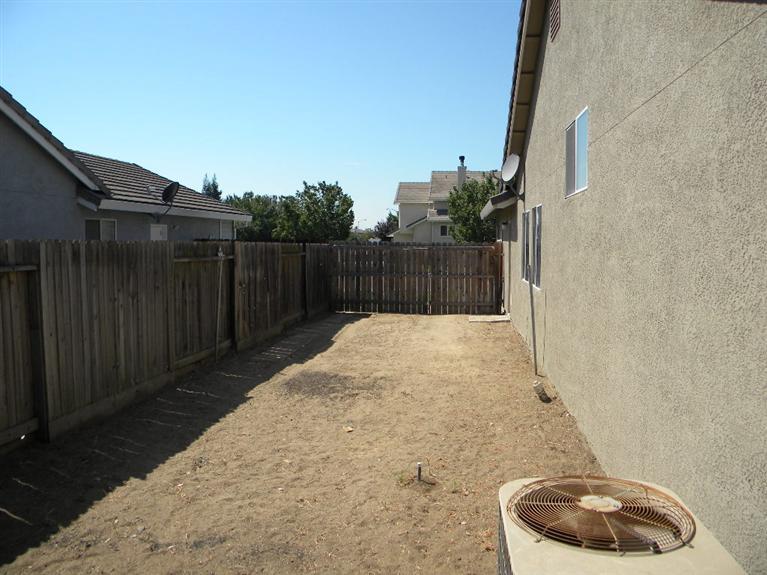 1062 Joan Ave, Ripon, CA 95366 photo 16