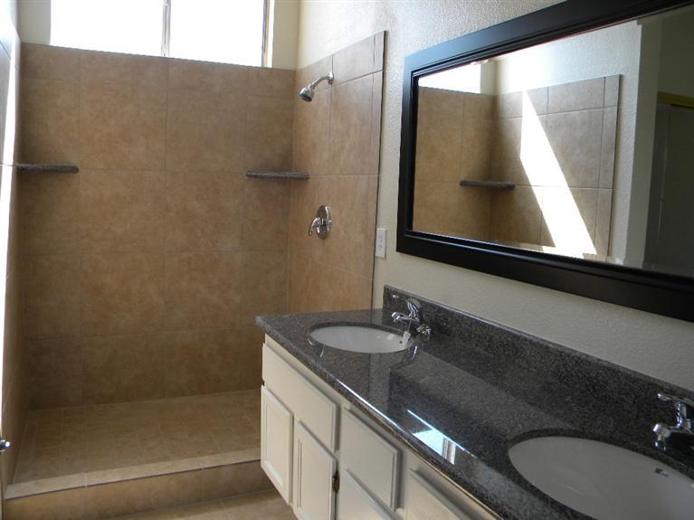 1062 Joan Ave, Ripon, CA 95366 photo 8