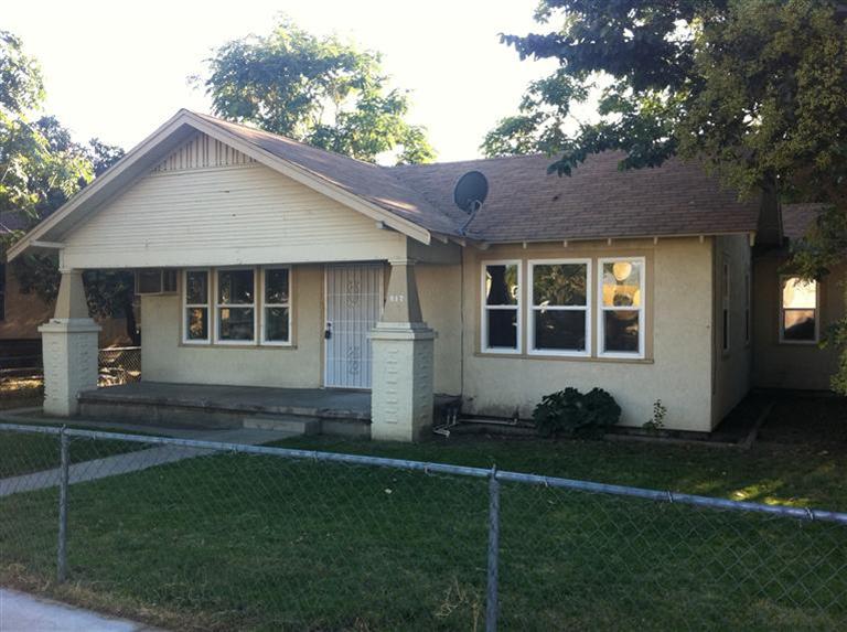 817 4th St, Modesto, CA 95351 photo 2