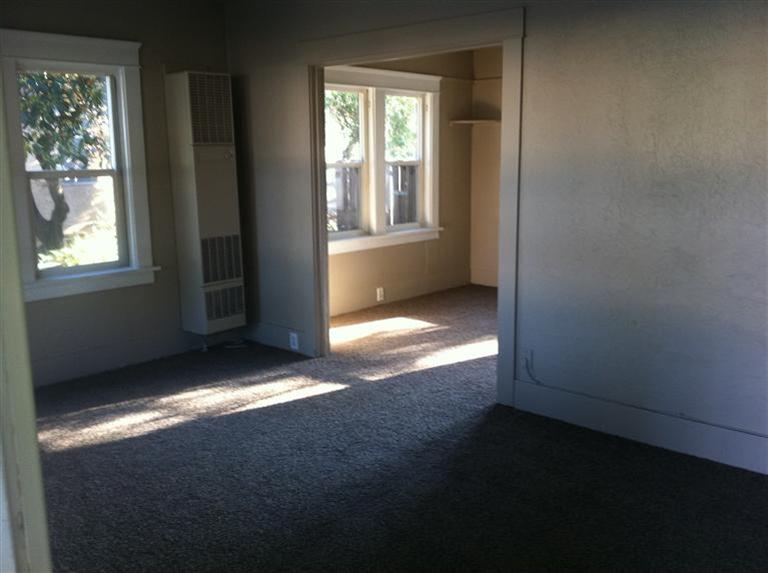 817 4th St, Modesto, CA 95351 photo 3