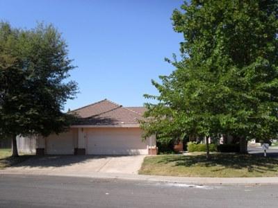 82 Clover Ct, Galt, CA 95632 photo 1