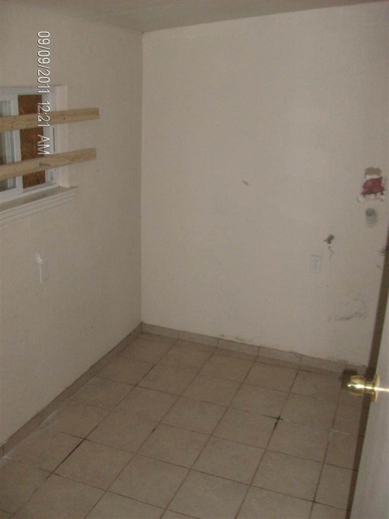 1813 Olympia St, Modesto, CA 95358 photo 5