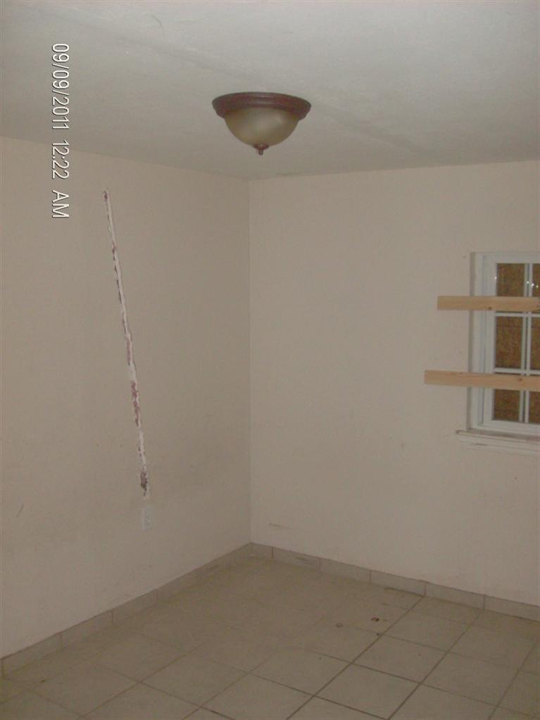 1813 Olympia St, Modesto, CA 95358 photo 6