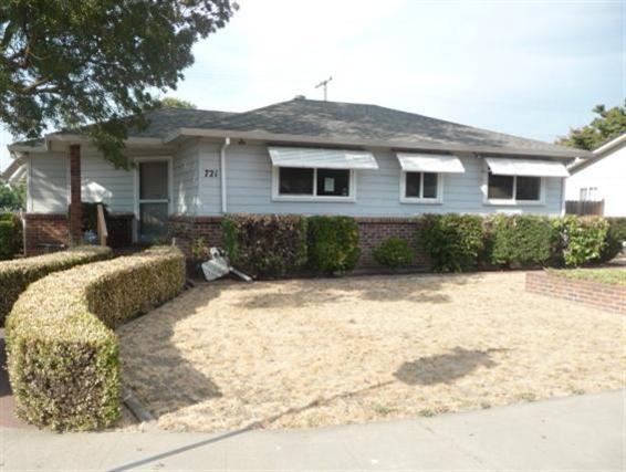 721 Ribier Ave, Lodi, CA 95240 photo 2