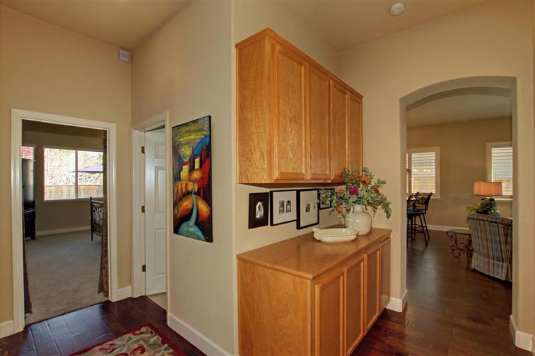 6001 Roswitha Ct, Carmichael, CA 95608 photo 19