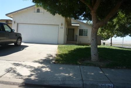 1071 Bear Hollow Ct, Patterson, CA 95363 photo 2