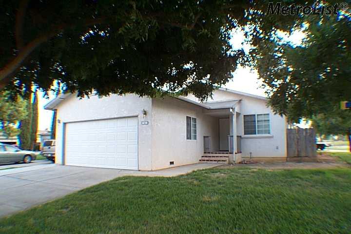 1071 Bear Hollow Ct, Patterson, CA 95363 photo 1