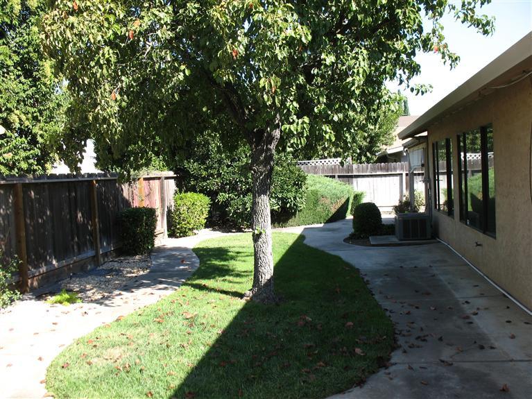3905 Spring Oak Dr, Modesto, CA 95355 photo 4