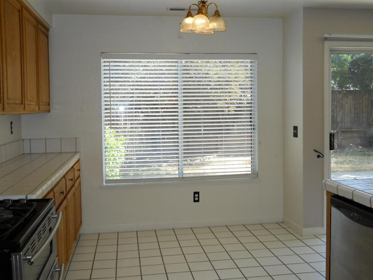 1382 Egret Dr, Tracy, CA 95376 photo 7