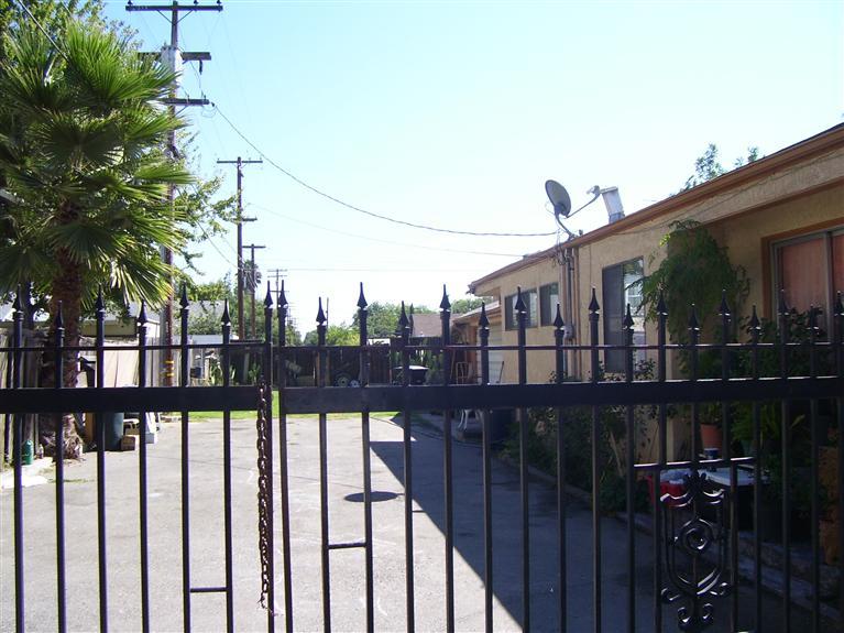 1432 Carver Rd, Modesto, CA 95350 photo 3