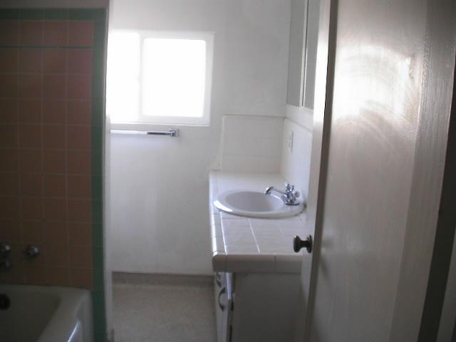 1313 Fulton St, Modesto, CA 95350 photo 7