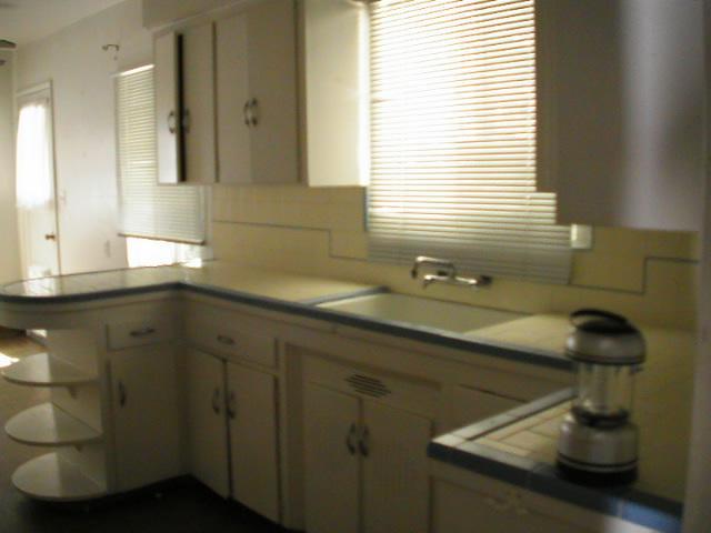 1313 Fulton St, Modesto, CA 95350 photo 5