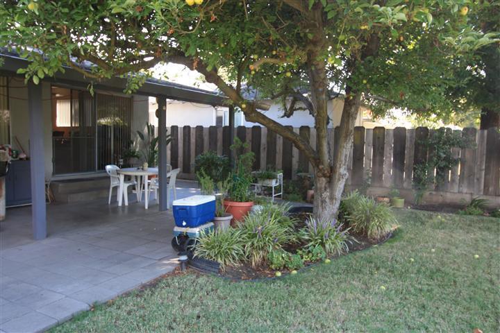 1202 Multnomah Dr, Modesto, CA 95350 photo 11