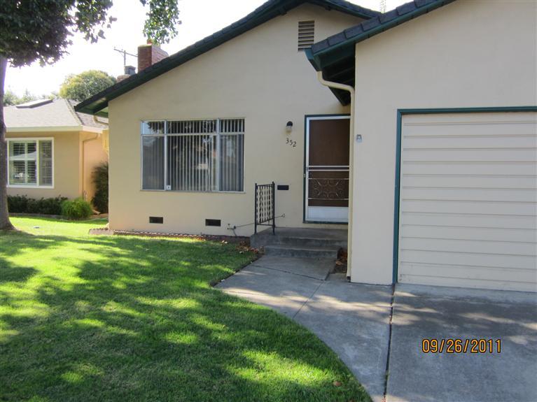 352 1st St, Lodi, CA 95240 photo 2