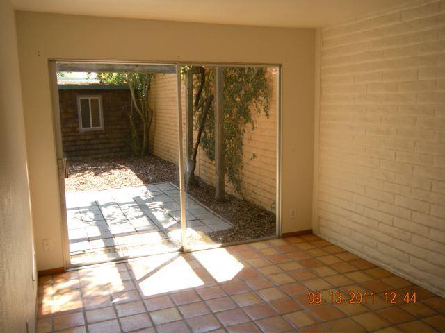 2125 Bueno Dr, Davis, CA 95616 photo 8