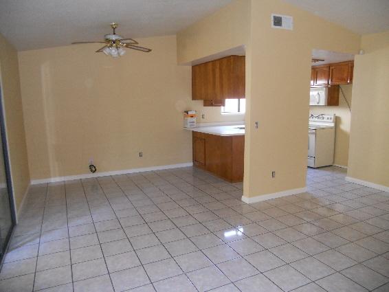 2121 Olive Branch Dr, Modesto, CA 95351 photo 4