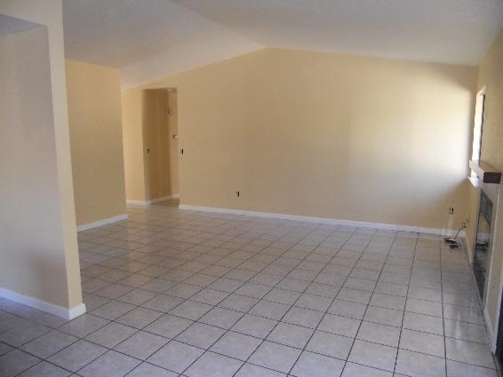 2121 Olive Branch Dr, Modesto, CA 95351 photo 7