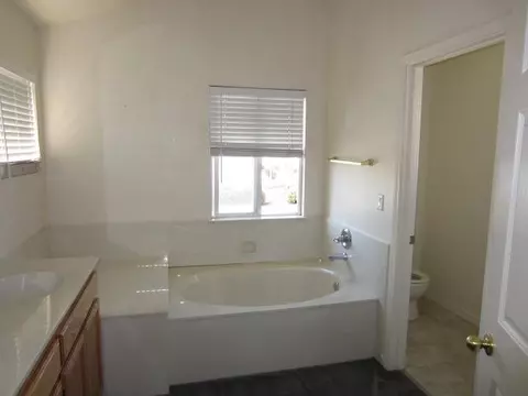 2134 Azevedo Ave, Manteca, CA 95337 photo 15