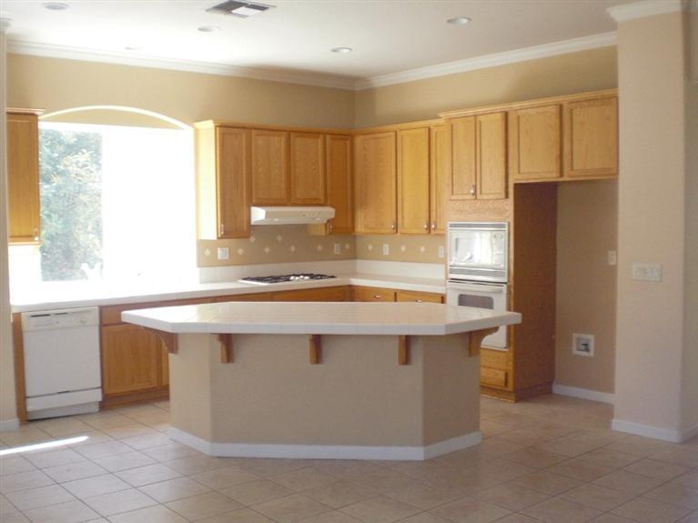 8400 Arrowroot Cir, Antelope, CA 95843 photo 2