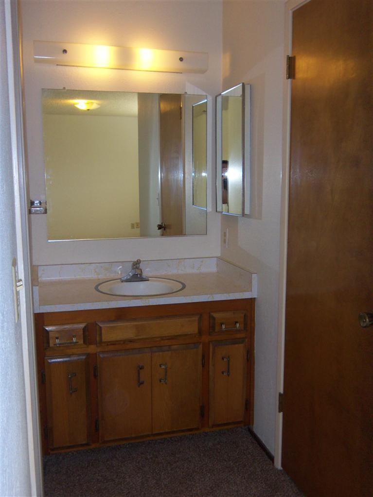 3400 Stanley Ave, Turlock, CA 95382 photo 9