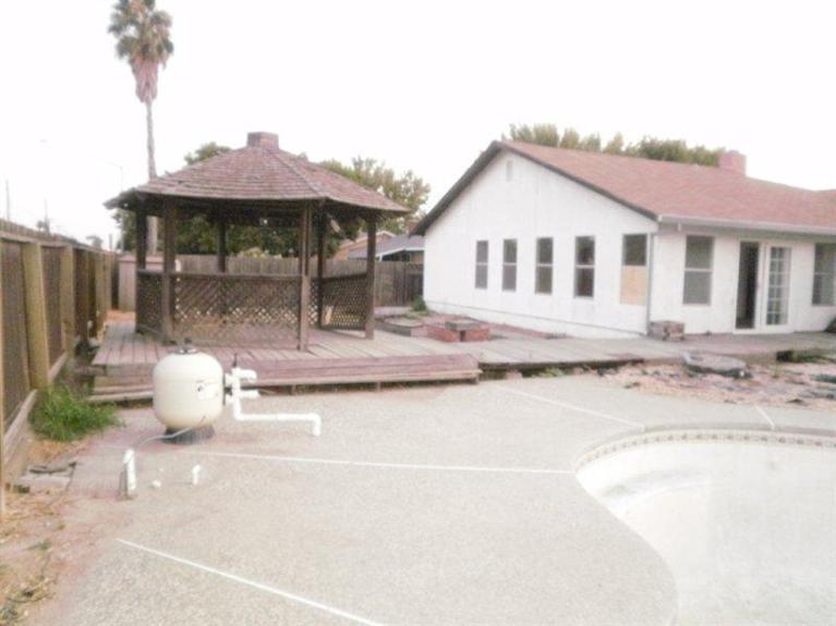 1608 Shirley Ct, Modesto, CA 95358 photo 9