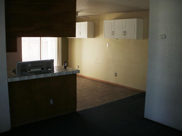 5117 Bloomfield Dr, Keyes, CA 95328 photo 3