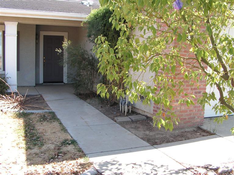 3204 Millbrook Ave, Modesto, CA 95355 photo 2