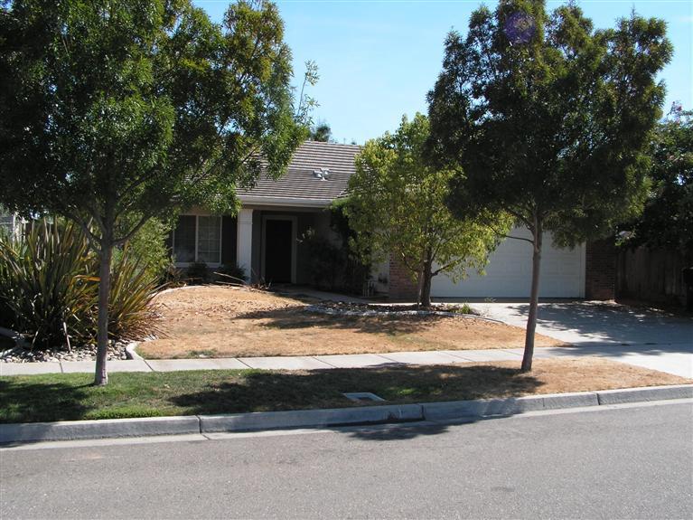 3204 Millbrook Ave, Modesto, CA 95355 photo 1