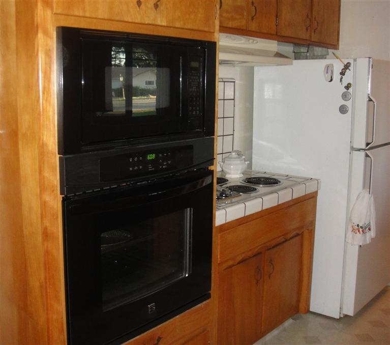 6004 Denver Dr, Carmichael, CA 95608 photo 4